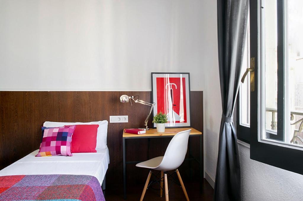 Traveller House 7 Bedroom Apartment Barcelona Eksteriør bilde