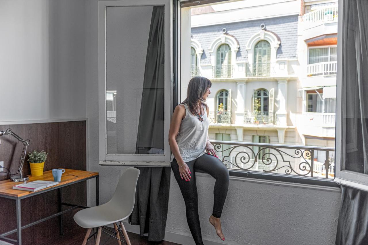 Traveller House 7 Bedroom Apartment Barcelona Eksteriør bilde